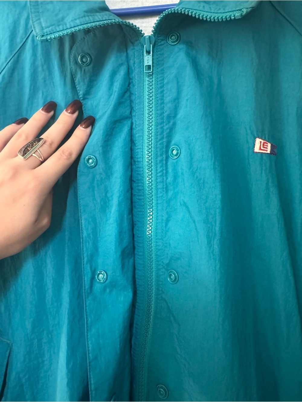 Lands' End Teal Windbreaker with Navy and Red Sleeve Panels - Picture 4 of 6